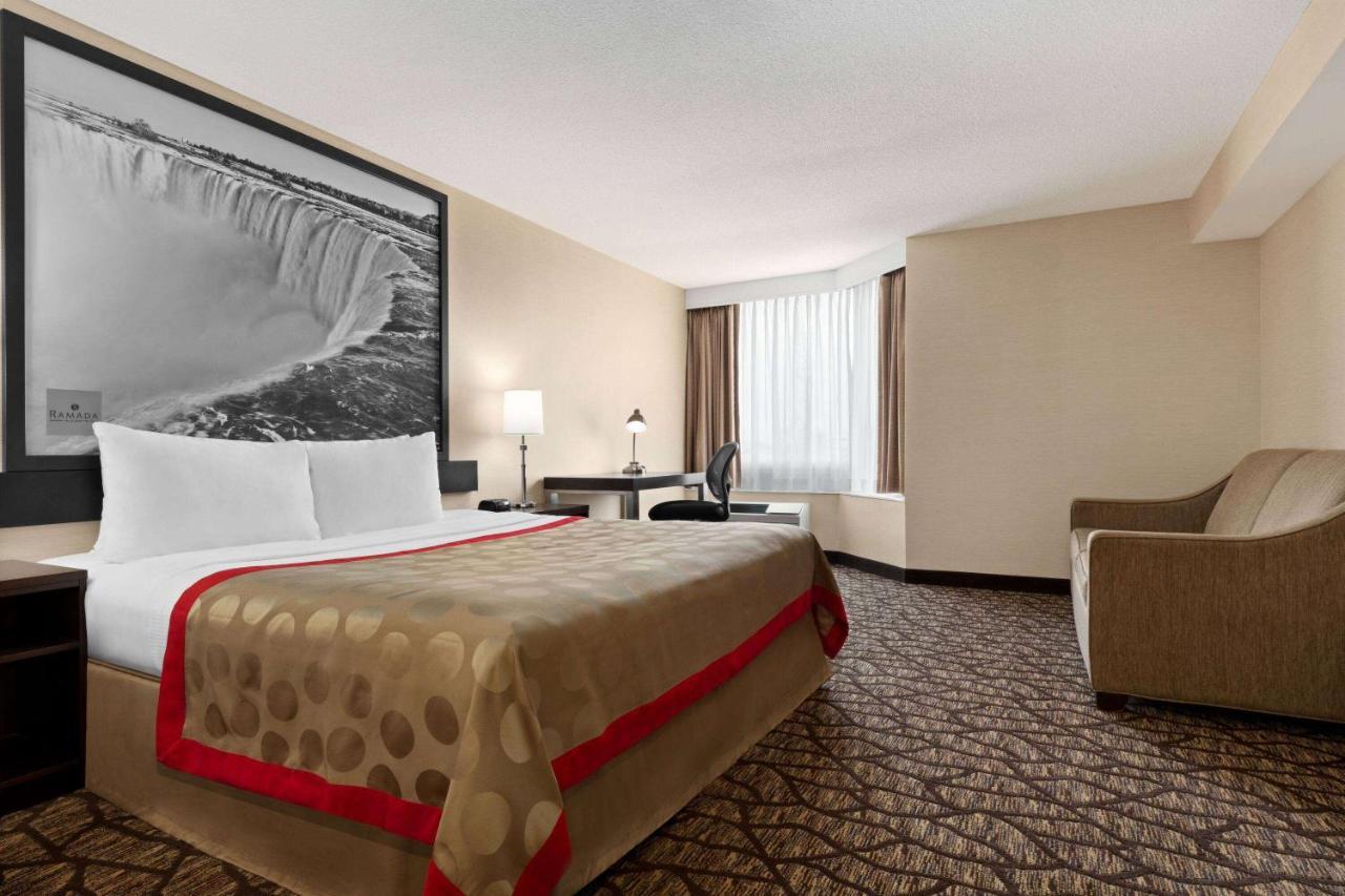 Hotel Ramada By Wyndham Near The Falls Niagara Falls
