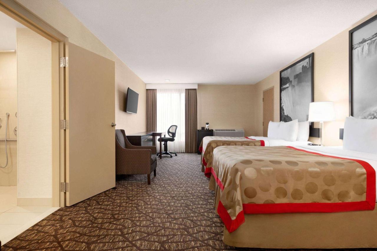 Ramada By Wyndham Near The Falls 3* Niagara Falls