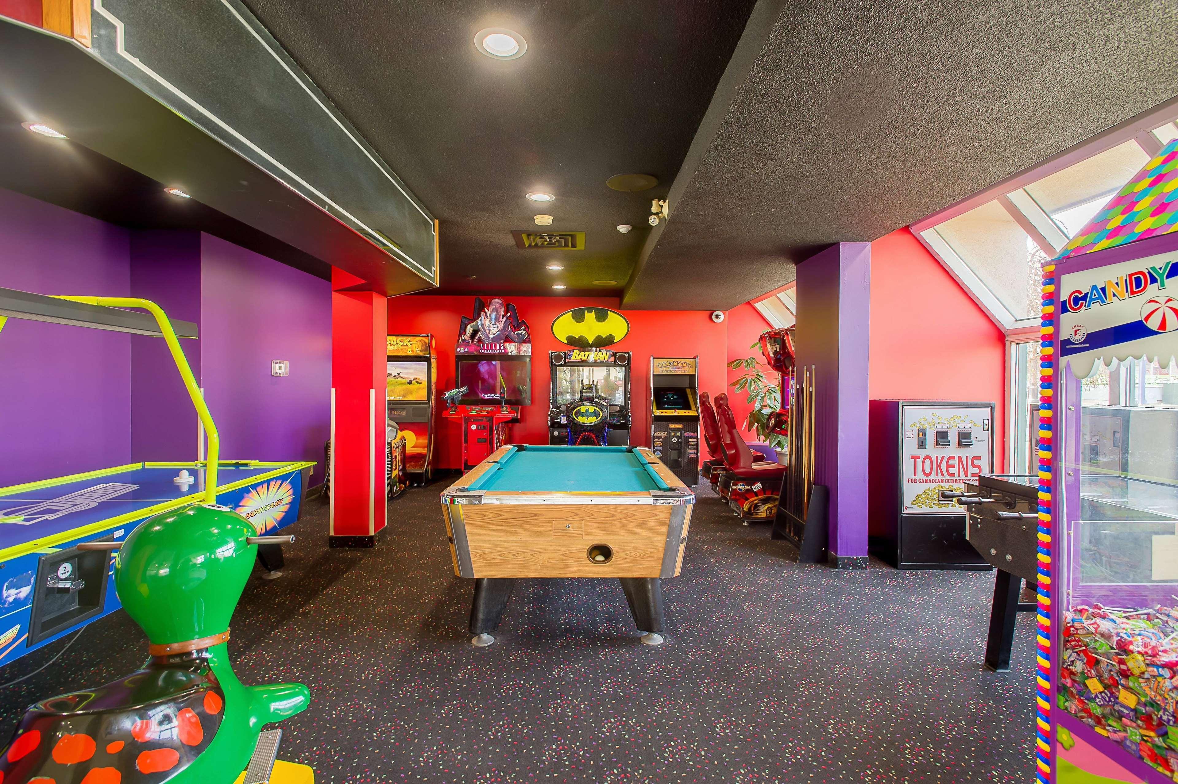 Hotel Ramada By Wyndham Near The Falls 3*