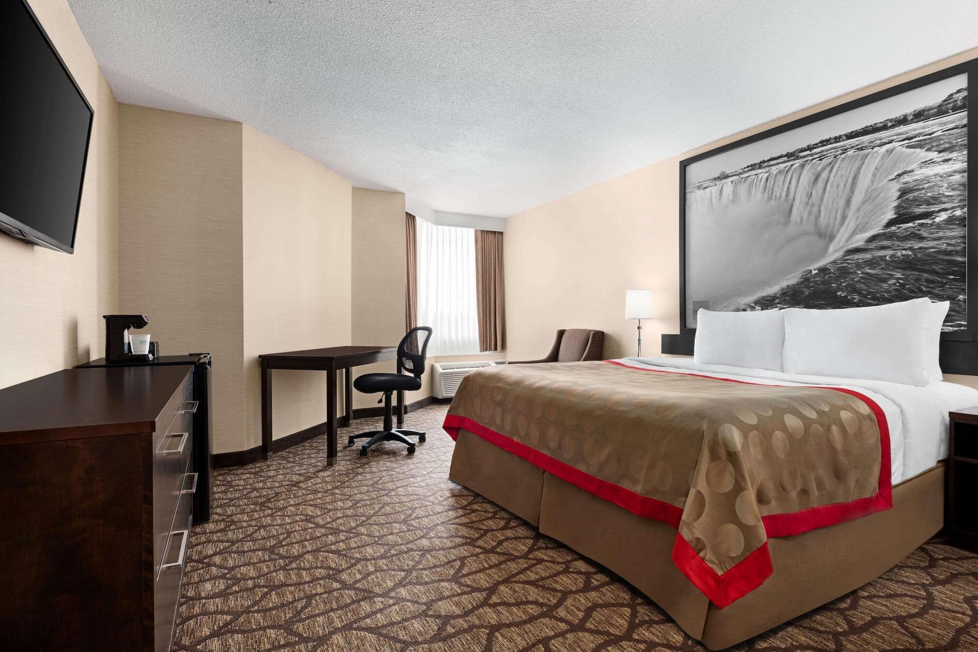 Ramada By Wyndham Near The Falls 3* Niagara Falls